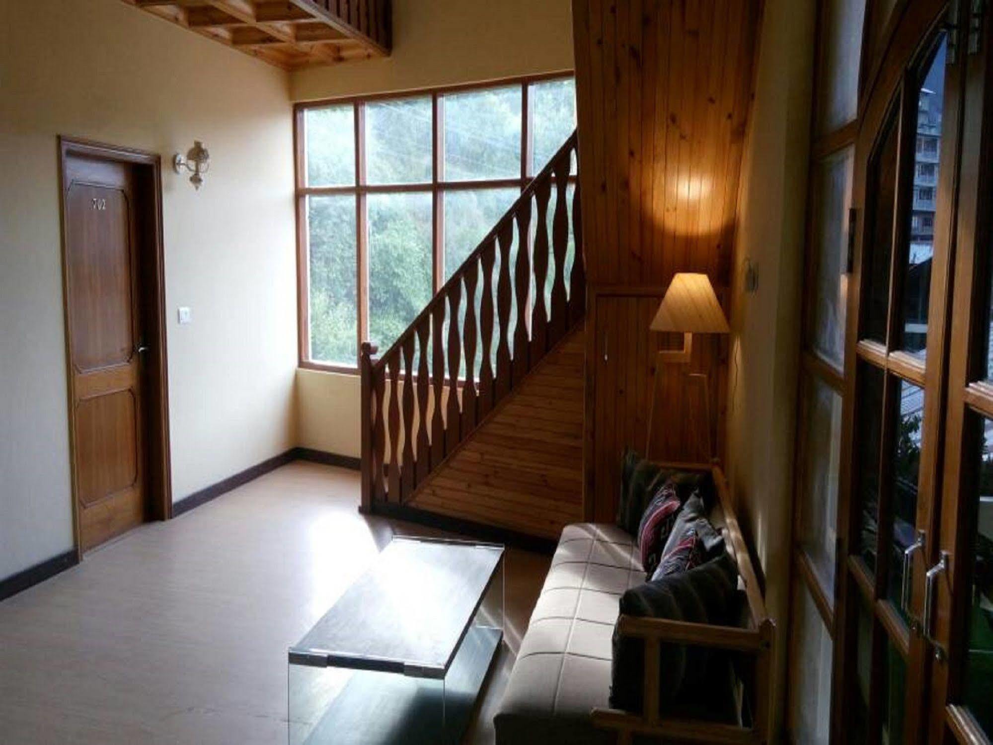 Bravia Hotel Manali Inn Exterior foto